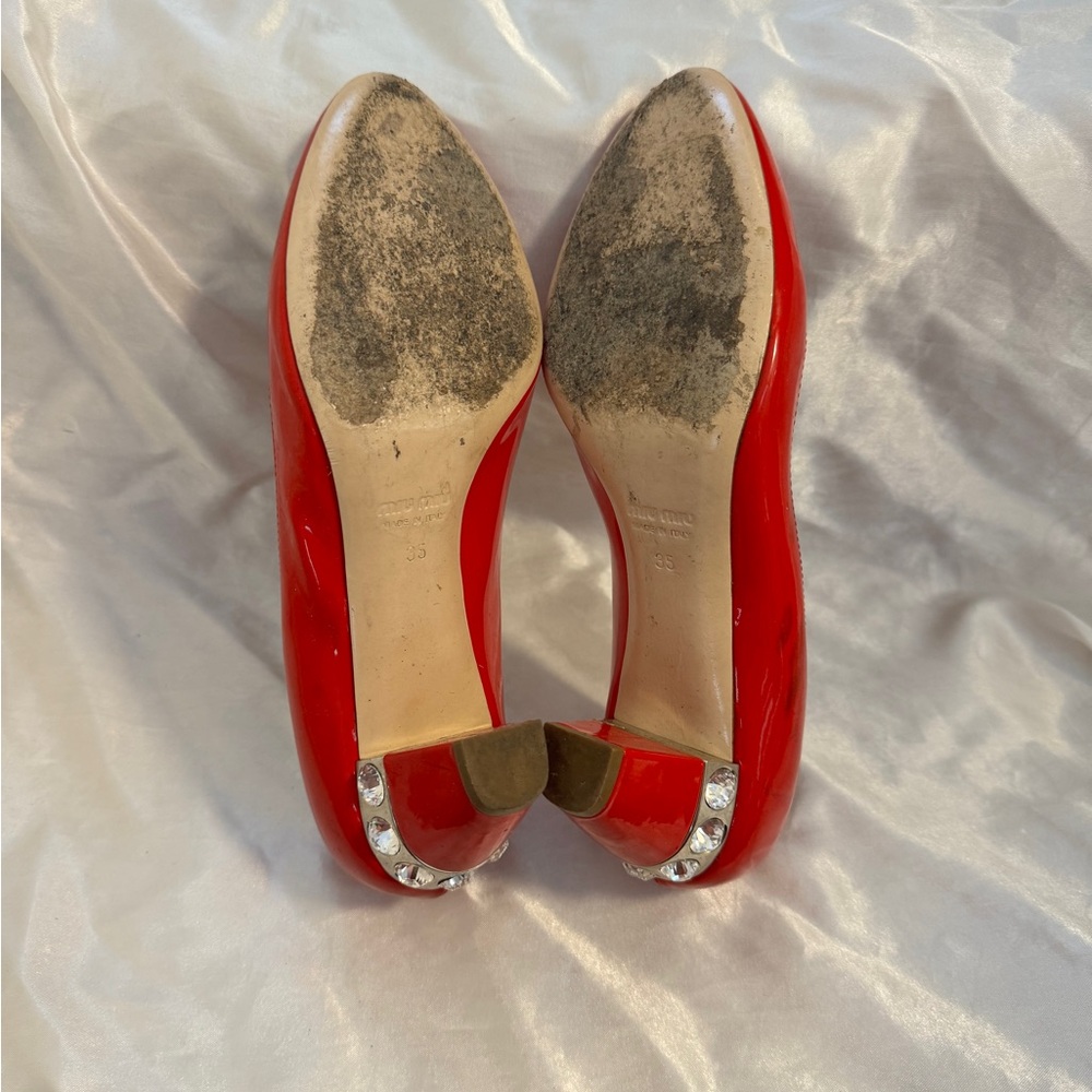 Miu Miu red patent leather heel pumps with crystal embellishments on the heels - Picture 10 of 12